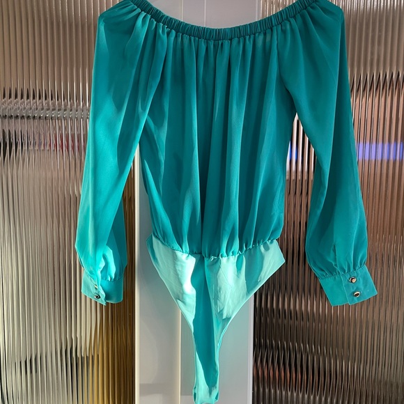 Body suit - Picture 2 of 2